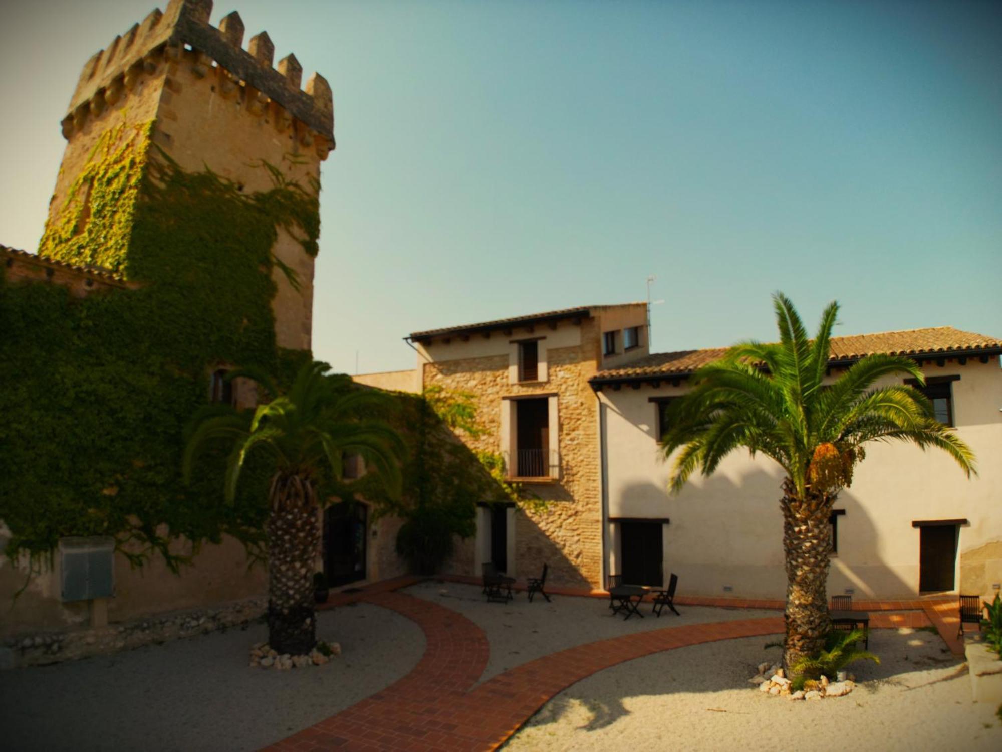 Torre Del Prior Guest House Tortosa Exterior photo