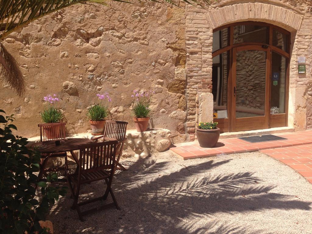 Torre Del Prior Guest House Tortosa Exterior photo