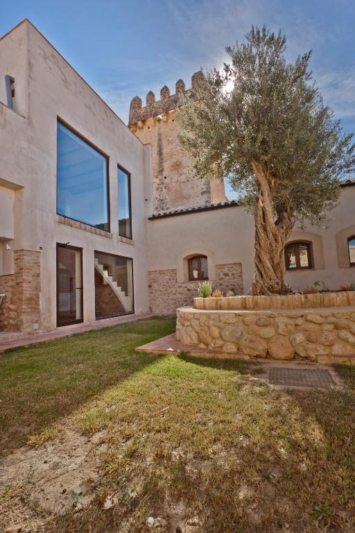 Torre Del Prior Guest House Tortosa Exterior photo