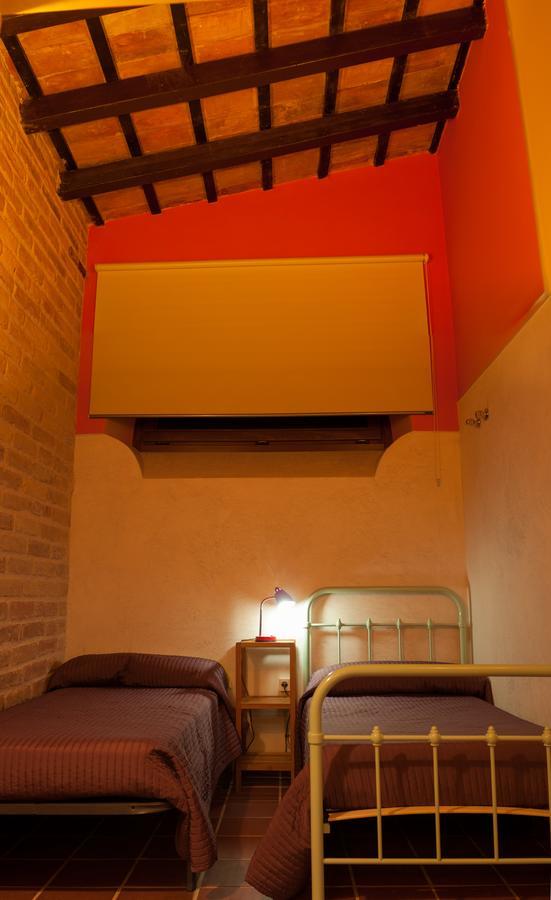 Torre Del Prior Guest House Tortosa Exterior photo